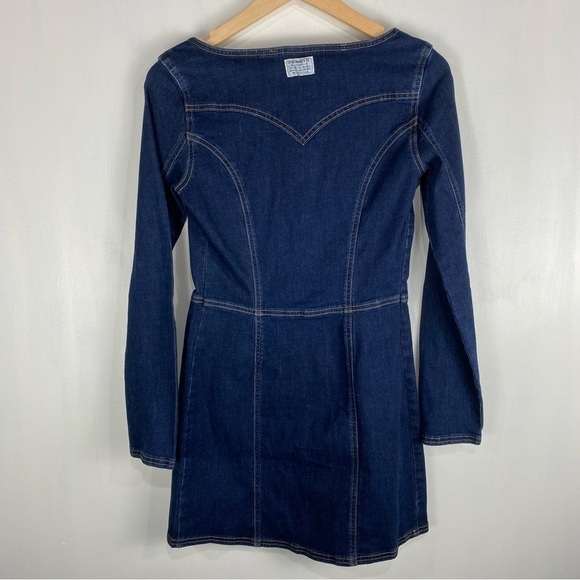 Levi's Veda Slim Fit Full Button Up Down Denim Jean Mini Dress Size XS‎ (NWT) - Picture 9 of 9